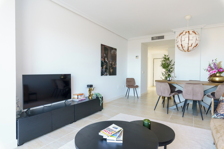 Living area 4, Luxe Golf & Family House Escape, Málaga