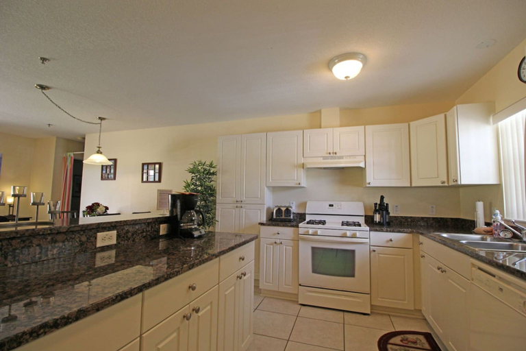 Room 5, Condo Jelsma in Inverness, Citrus