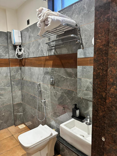 Others 3, LEO Deluxe & Suite Room, Solapur