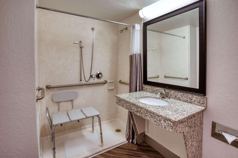 Bathroom 4, La Quinta Inn & Suites Bloomington West 2011, Hennepin
