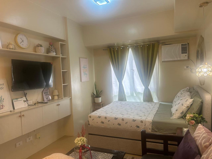 Others 3, Avida Tower 3 L21 staycation rm 117, Iloilo City
