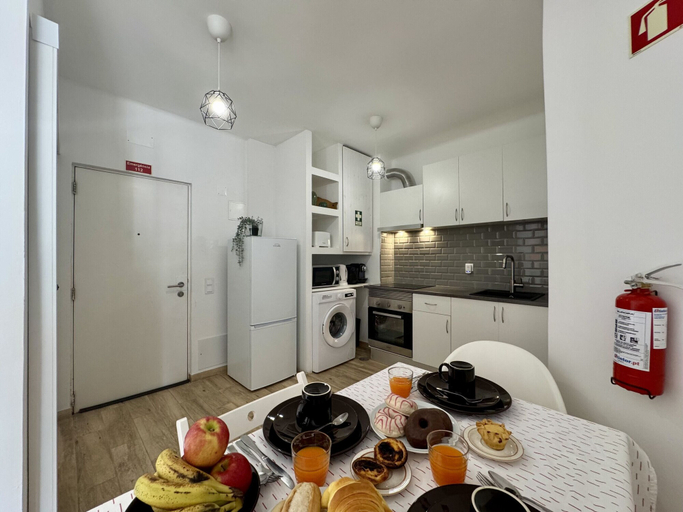 Private kitchen 4, Albufeira Skylight 3 With Pool by Homing, Albufeira