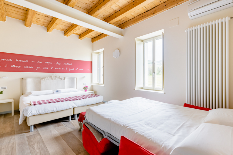 Bedroom 3, Villa Di Cazzano - Bioluxury Living, Verona