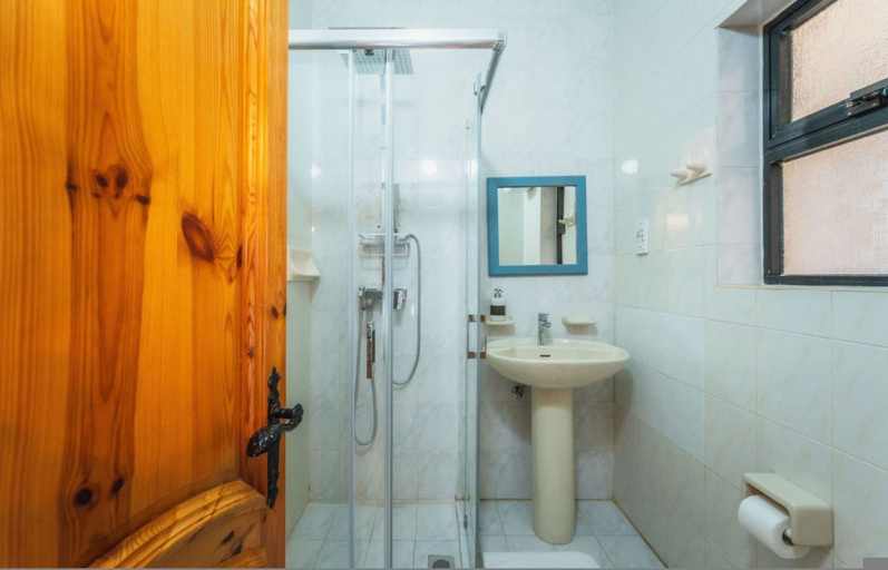 Room 2, Tal Jordan Complex - The Butterfly