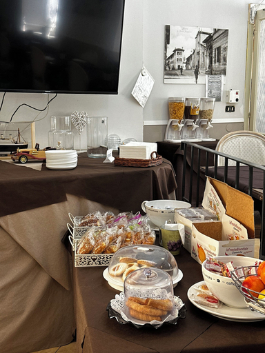 Food & Drinks 5, Spagna, Novara