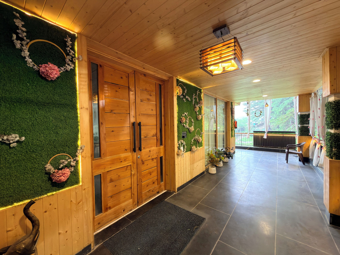 Interior 4, Oak & Amber Retreat, Kullu