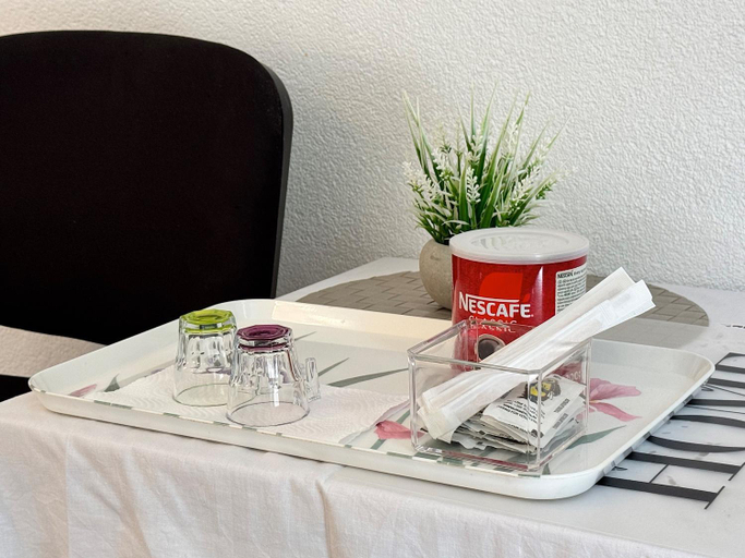 Others 4, Rooms Feme, Trogir