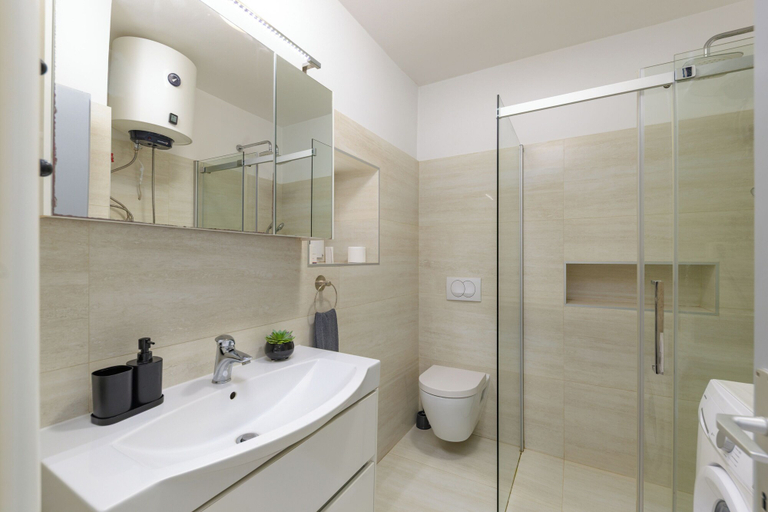 Bathroom 5, Casa Valdebek With Pool, Pula
