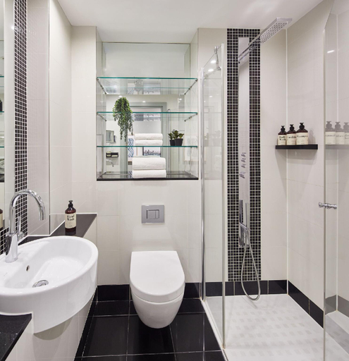 Bathroom 2, master St. Paul's, London