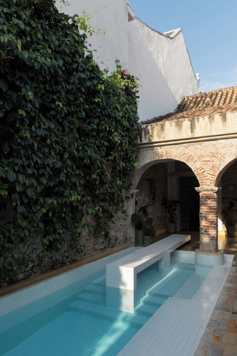 Pool 3, NOK Luxury Colonial Villa 6BR With Pool Staff Breakfast at Getsemani, Cartagena de Indias