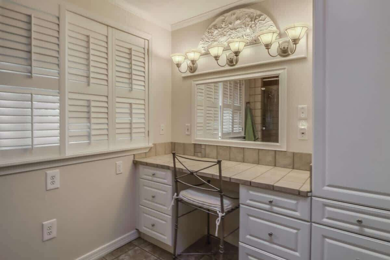 Interior 4, Shadow Beach Retreat, Harrison