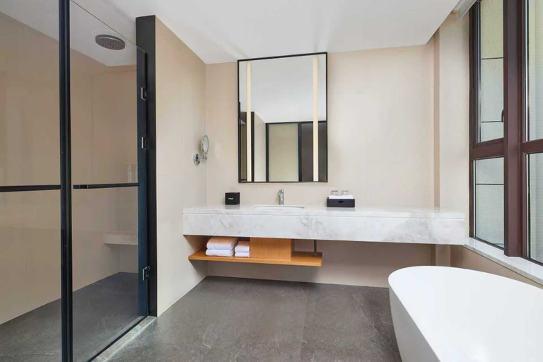 Bathroom 5, Fairfield BY Marriott Ningde Xiapu, Ningde