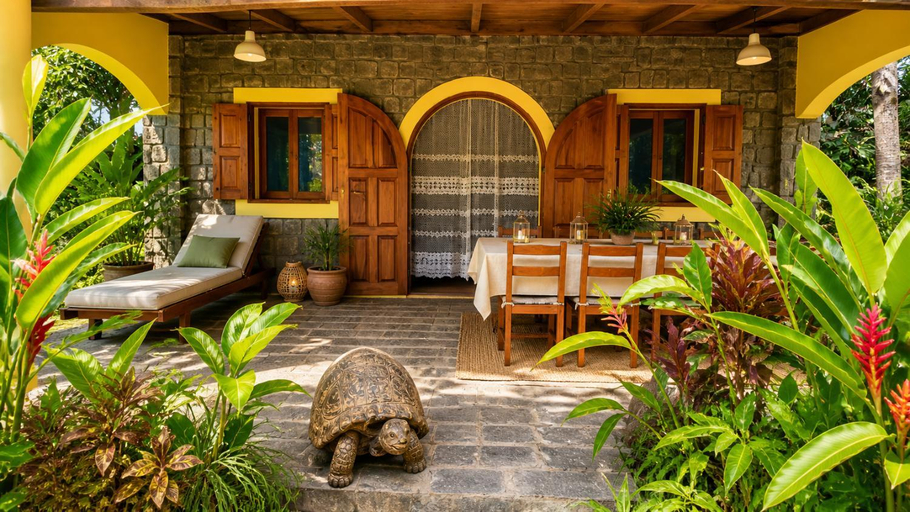 3, VILLA LA RUCHE - Iles aux Nattes - Plage & Jardin Tropical, Analanjirofo