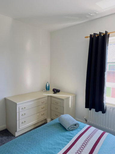 Room 5, Charming 2BR Maisonette in Carlisle Center, Cumbria