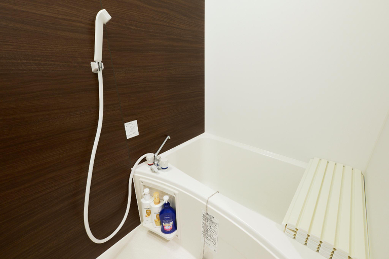 Bathroom, Fiore Kinshicho by Tranova, Sumida