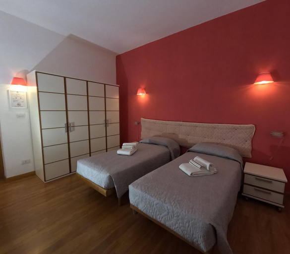 Bedroom 2, The Whale B&B, Sassari