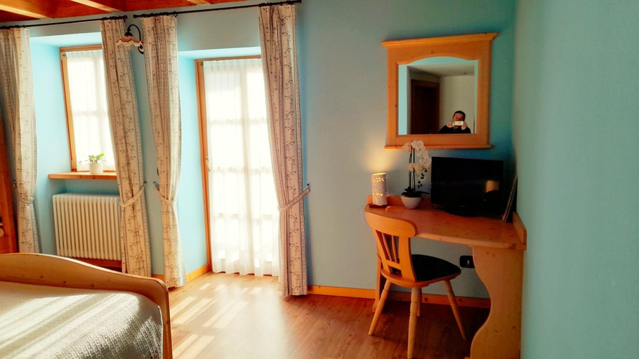 Bedroom 2, Chalet Dolomiti Trentino, Trento
