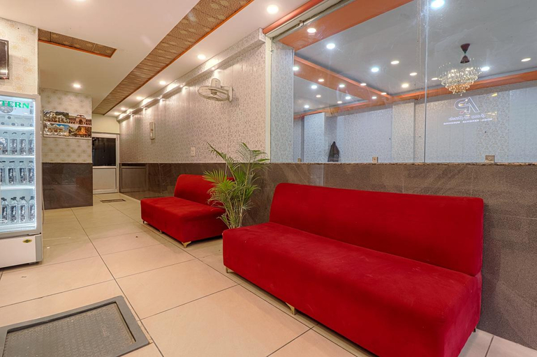 Public Area 3, Hotel Dwarkadheesh, Dehradun