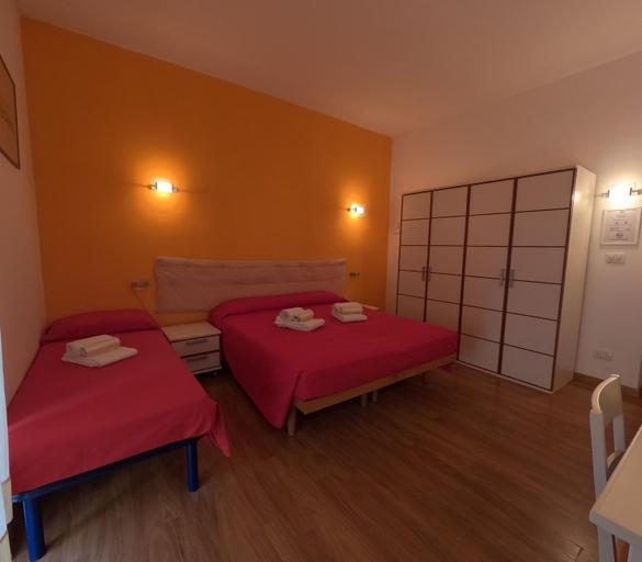 Bedroom 3, The Whale B&B, Sassari
