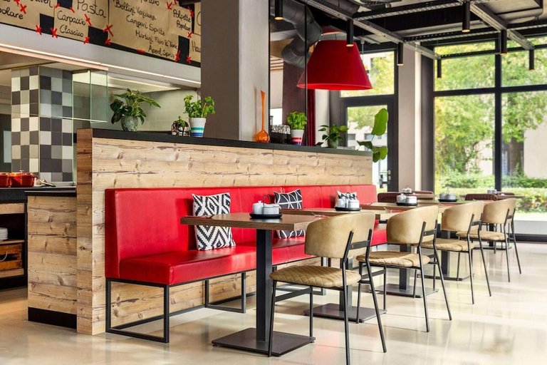 Food & Drinks 4, Vienna House Easy by Wyndham Munchen, München