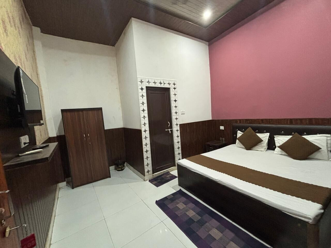 Room 2, Darshan Kashi, Varanasi
