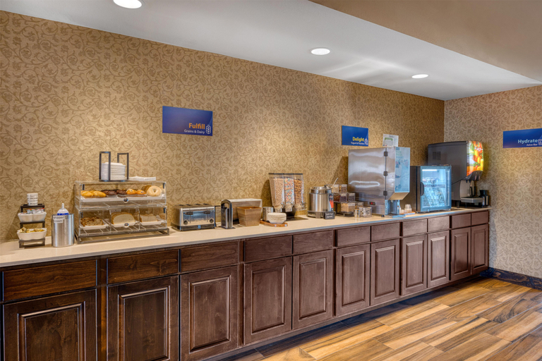 Food & Drinks 5, Best Western Bandera Suites & Saloon, Bandera