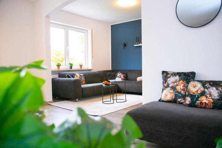 Room 5, Stilvolle Wohnung mit Balkon in Horchheim, Koblenz