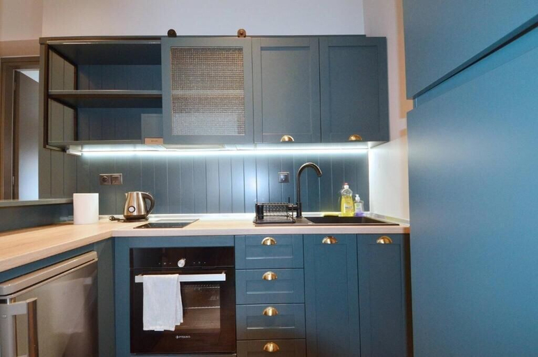 Private kitchen 4, Modern 2BR apartment Stili Olympioy Dios, Attica