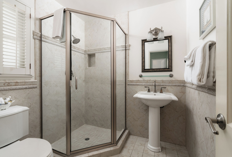 Bathroom 4, Lavender Inn by the Sea, Santa Barbara