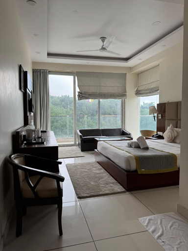 Room 5, Manuni Inn Khanyara Rd, Kangra