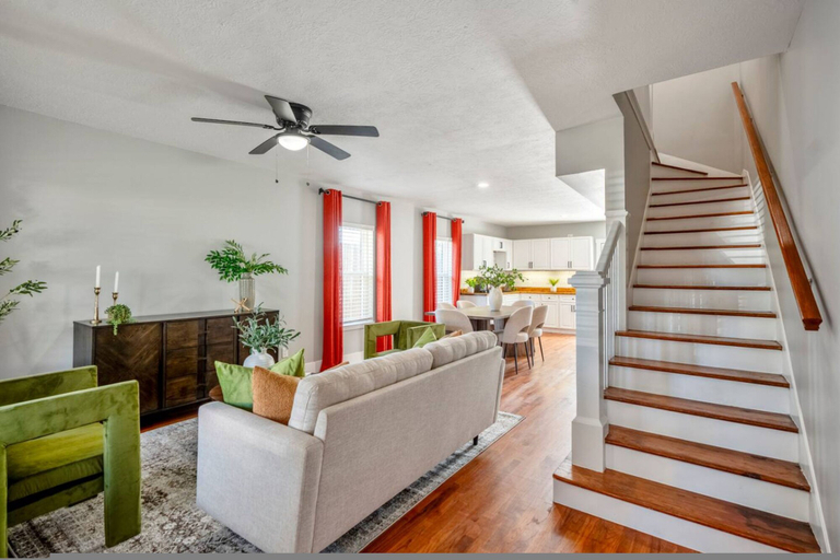 Room 5, 2-bedroom - Equipped Kitchen - Gated Parking, Houston