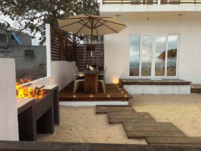 Exterior & Views 2, Yellow Heron house
