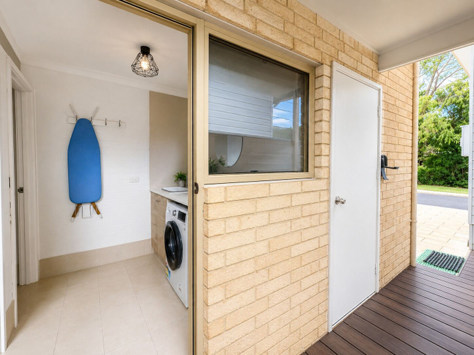 Others 4, The Best Beach Cabin, Busselton