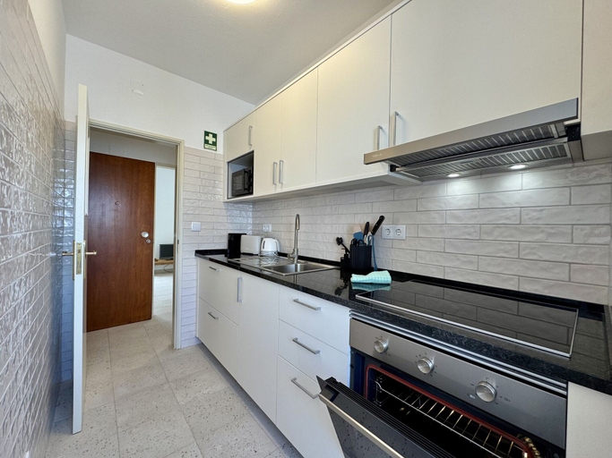 Private kitchen 5, Lagos Design 5 by Homing, Lagos