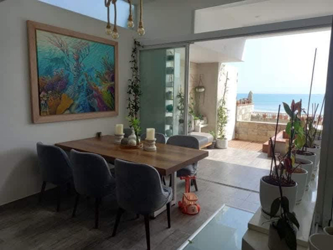 Room 5, w Spacious 4BR Duplex w Pool in Punta Hermosa, Lima