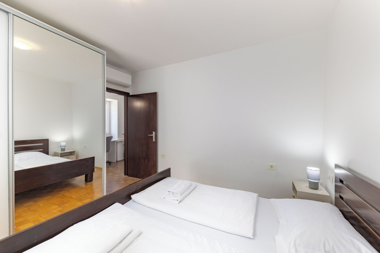 Room 3, Casa Valdebek With Pool, Pula