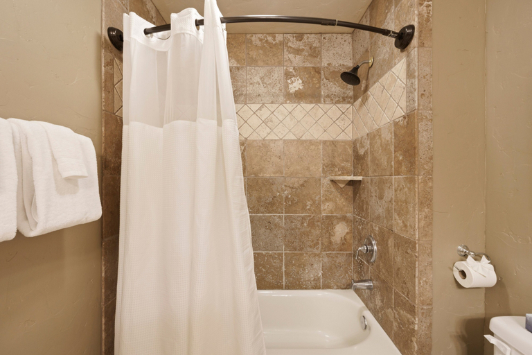 Bathroom 5, Golden Butte 4 Bedroom Home by RedAwning, Deschutes