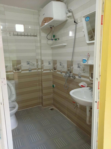 Bathroom, Hoang Bach homestay, Đồng Văn