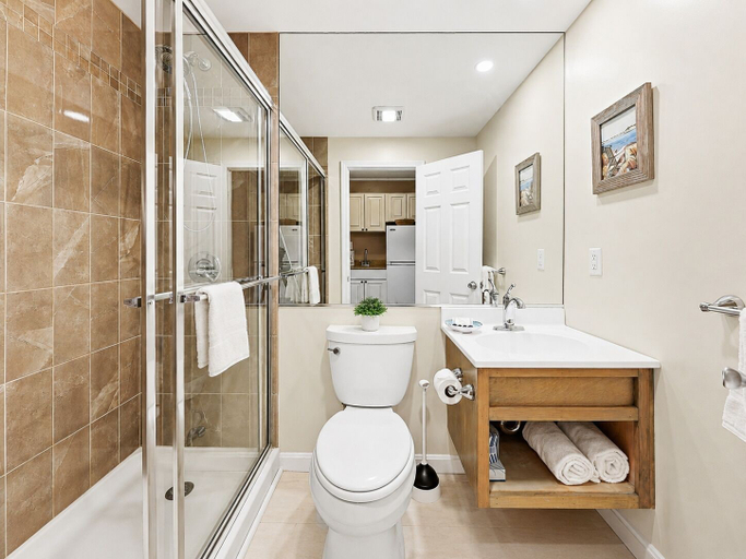 Bathroom 3, Pier 7 Condominiums, Barnstable