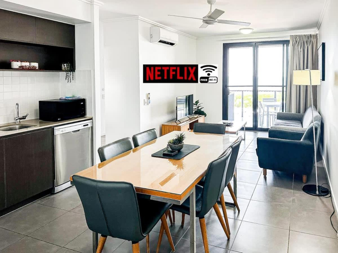 Others 4, WhitsunStays - The Regal (2br/2bth, Central), Mackay - Pt A