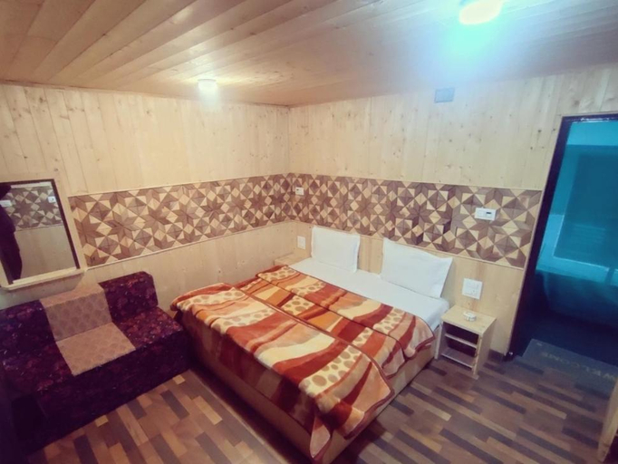 Bedroom 2, New Heaven Rose, Anantnag