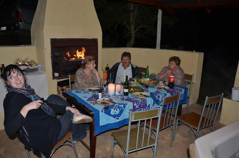 Food & Drinks 4, Tsanana Log Cabins and Mullberry Lane Suites, Ehlanzeni