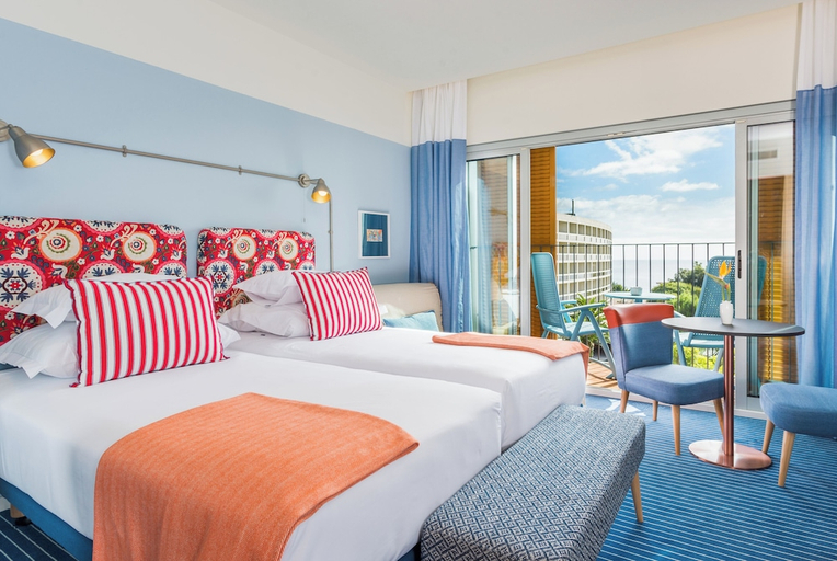 Bedroom 3, Pestana Casino Studios, Funchal