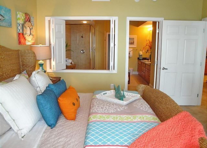 Room 4, Gulf View Watch, Harrison