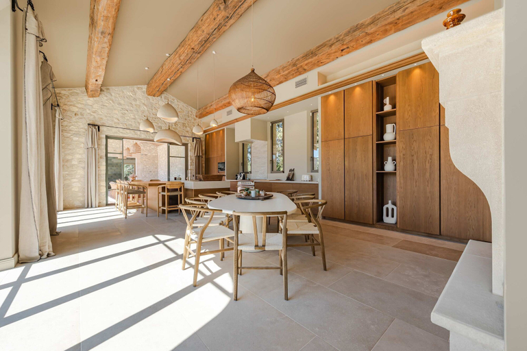 Room 3, Villa Lovea in Saint-r My-de-provence, Bouches-du-Rhône