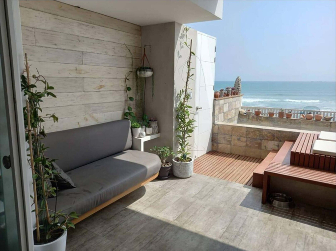 Room 3, w Spacious 4BR Duplex w Pool in Punta Hermosa, Lima