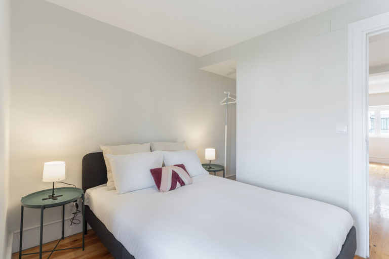 Room 4, Graça Duplex With A View by Homing, Lisbon