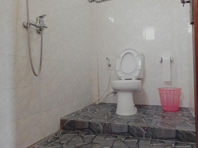 Bathroom 2, Sudana Homestay Ubud, Gianyar