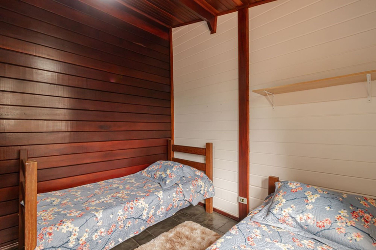 Room 2, Casa Grande c Lareira e Churrasqueira - Cascatinha, Campo Limpo Paulista
