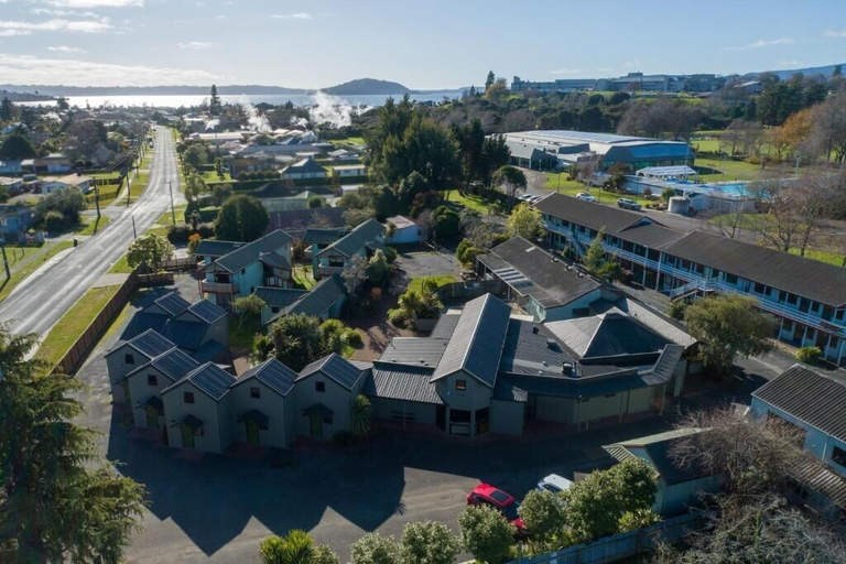 Aerial view, Smoke Lake Hot Springs Lodge & Camp, Rotorua